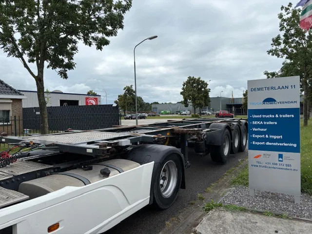 Pacton Containerchassis 20/30ft 2 lift axles ADR TuV 09-2025 - Félpótkocsi cserefelépítményes: 1 kép. Pacton Containerchassis 20/30ft 2 lift axles ADR TuV 09-2025 - Félpótkocsi cserefelépítményes: 1 kép.