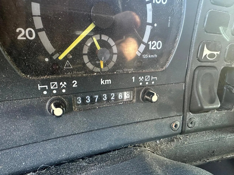 Scania P94-220 Chassis DB 4X2 NA 65115 Low Milage - Alvaz teherautó: 4 kép. Scania P94-220 Chassis DB 4X2 NA 65115 Low Milage - Alvaz teherautó: 4 kép.