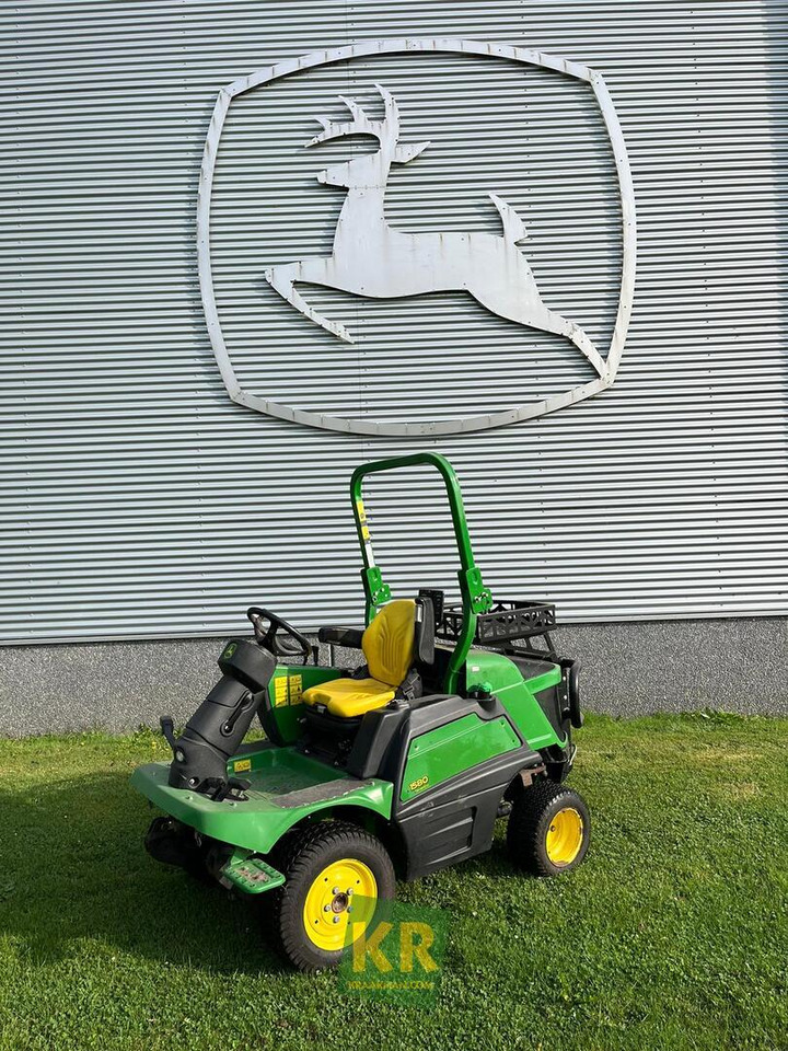 1580 John Deere - Kerti fűkasza: 1 kép. 1580 John Deere - Kerti fűkasza: 1 kép.