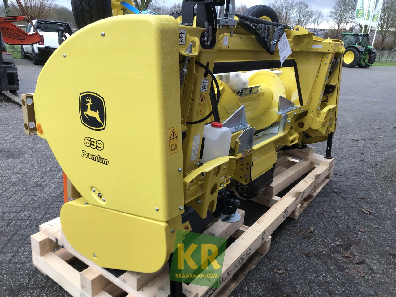 639 John Deere - Takarmánybetakarító gép: 3 kép. 639 John Deere - Takarmánybetakarító gép: 3 kép.