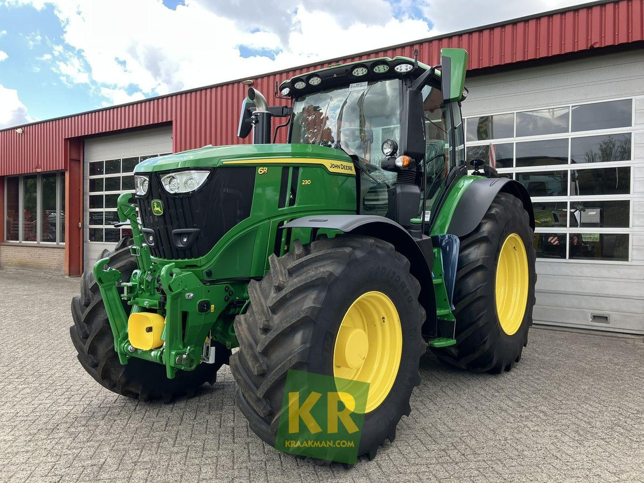 6R 230 John Deere - Traktor: 1 kép. 6R 230 John Deere - Traktor: 1 kép.