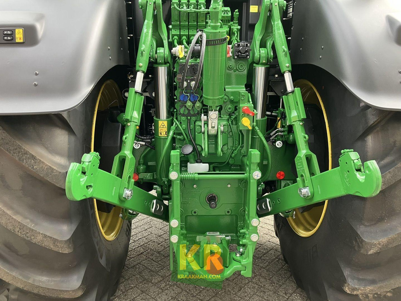 6R 230 John Deere - Traktor: 5 kép. 6R 230 John Deere - Traktor: 5 kép.