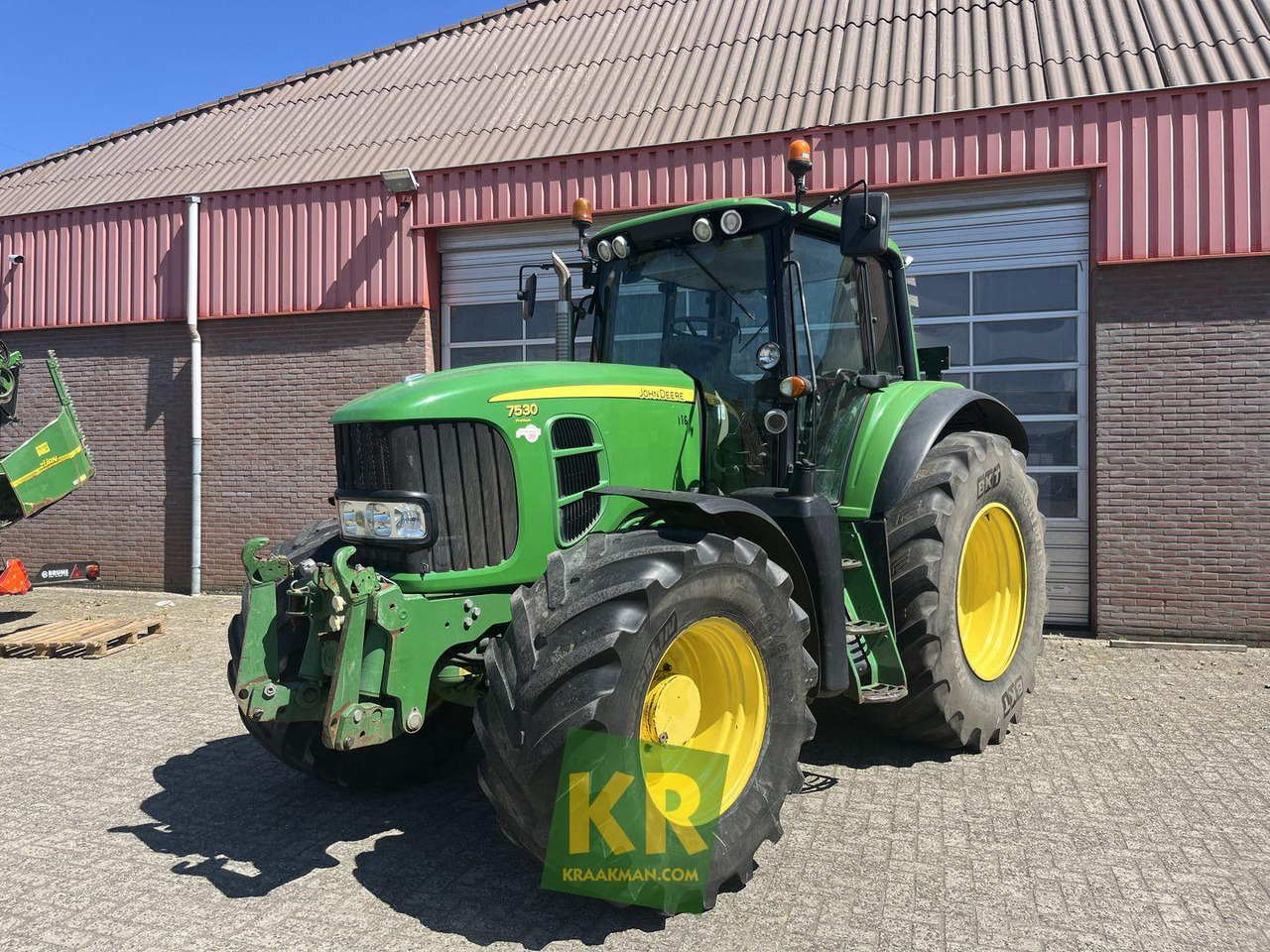 7530 PREMIUM John Deere - Traktor: 3 kép. 7530 PREMIUM John Deere - Traktor: 3 kép.