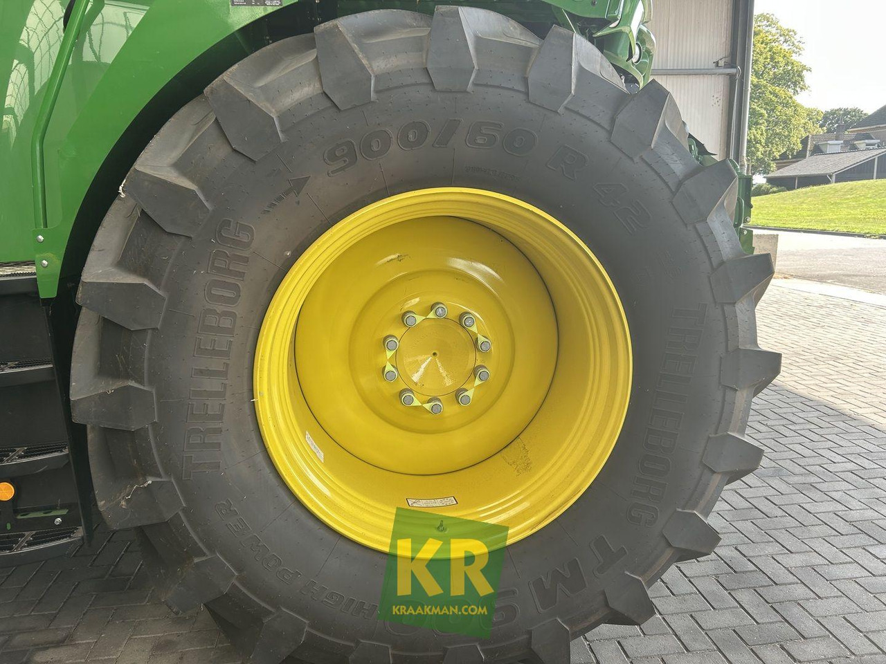 8400 John Deere - Önjáró szecskázógép: 1 kép. 8400 John Deere - Önjáró szecskázógép: 1 kép.