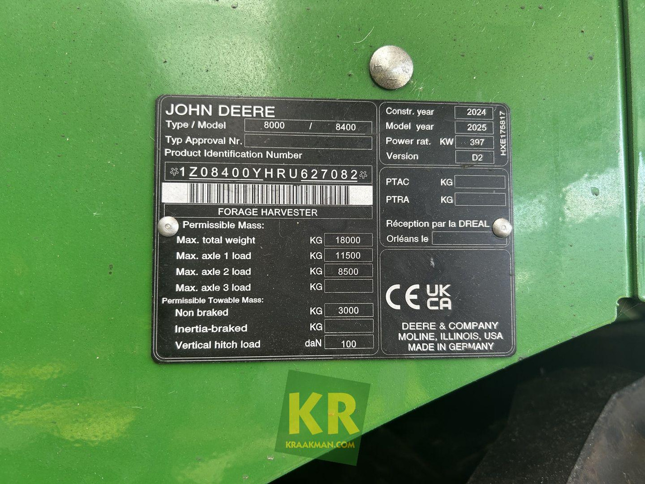 8400 John Deere - Önjáró szecskázógép: 3 kép. 8400 John Deere - Önjáró szecskázógép: 3 kép.