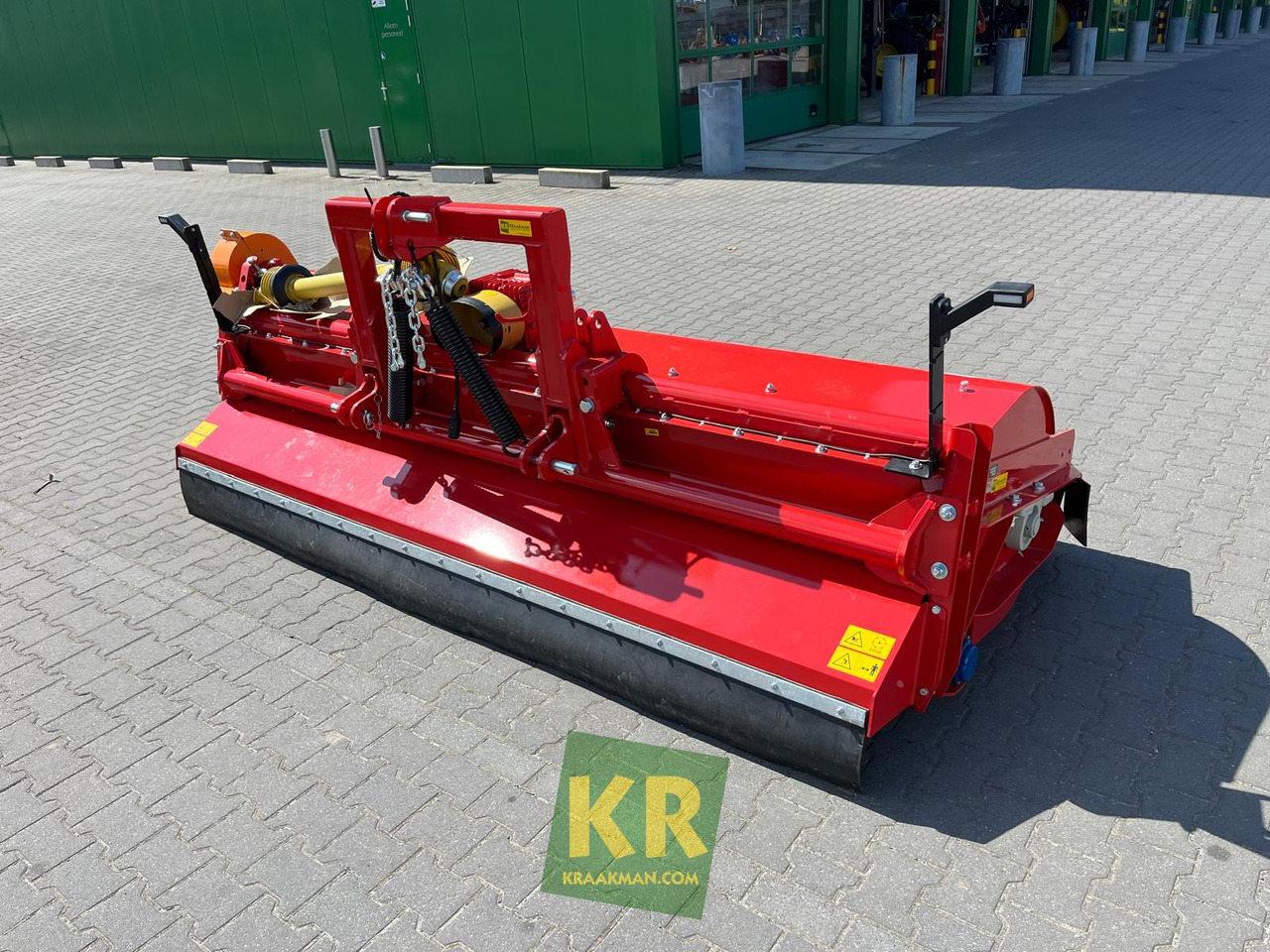 Ducker UM - Fűkasza: 2 kép. Ducker UM - Fűkasza: 2 kép.