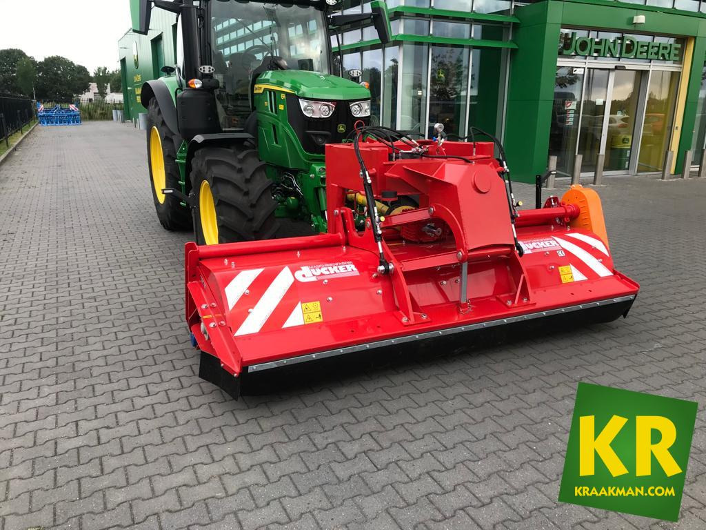 Ducker UM - Fűkasza: 3 kép. Ducker UM - Fűkasza: 3 kép.