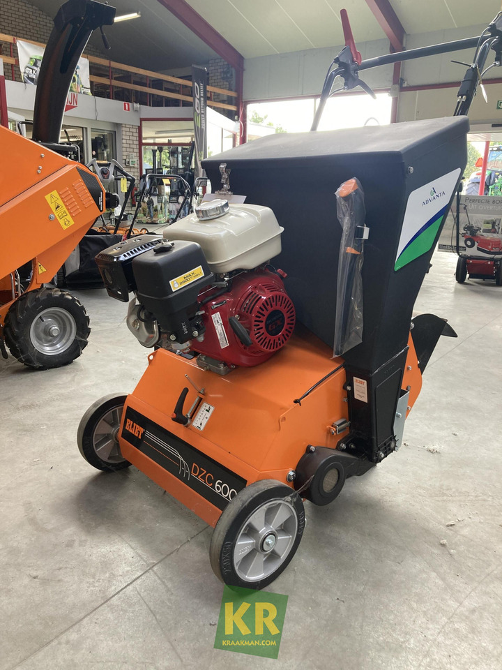Eliet Eliet DZC 600 doorzaaimachine - Vetőgép: 1 kép. Eliet Eliet DZC 600 doorzaaimachine - Vetőgép: 1 kép.