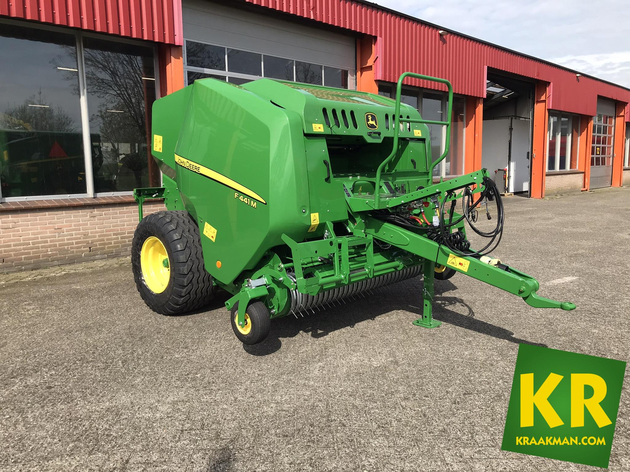 F441M John Deere - Bálázó: 1 kép. F441M John Deere - Bálázó: 1 kép.