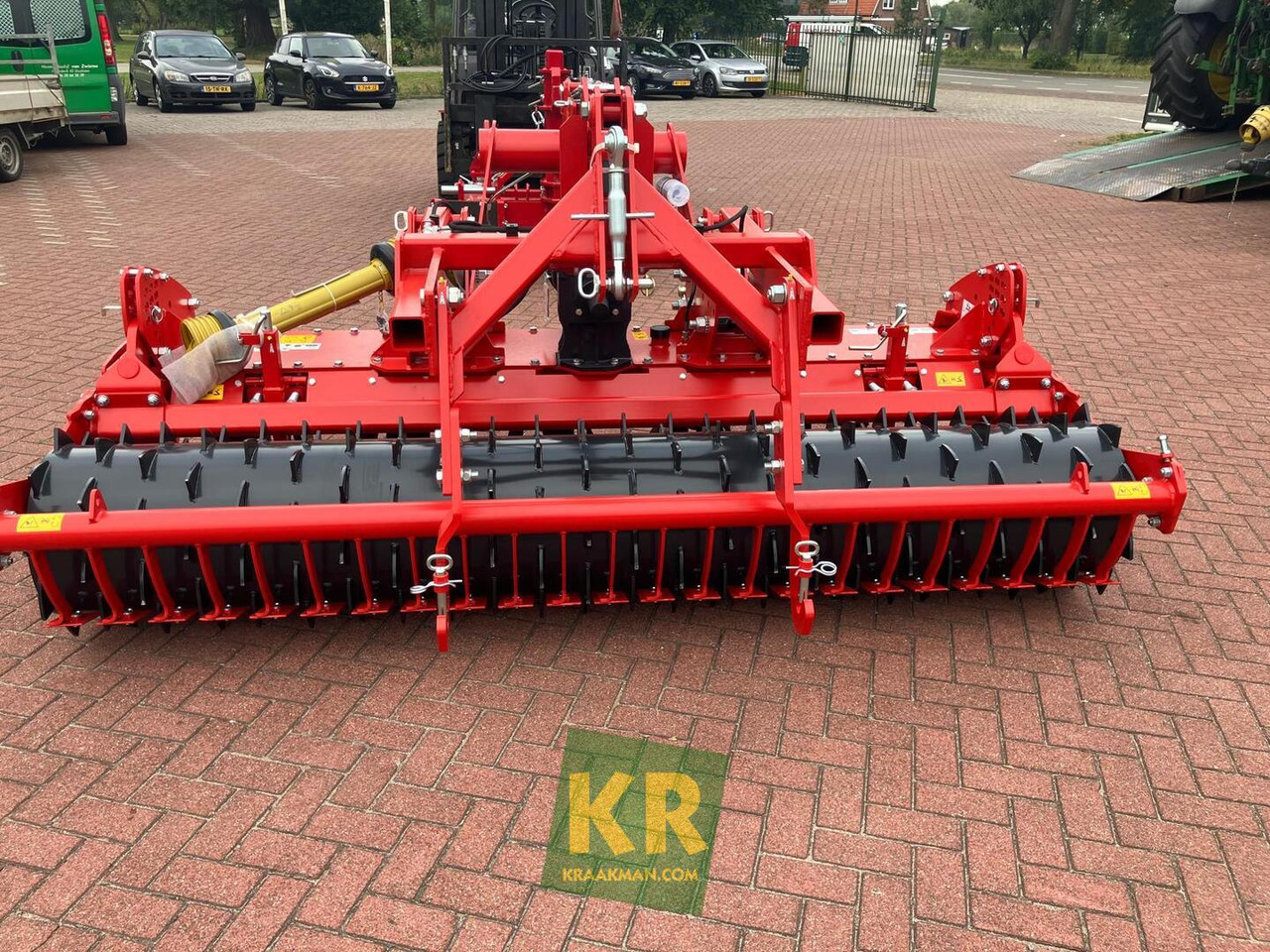 H serie Kverneland - Borona: 3 kép. H serie Kverneland - Borona: 3 kép.