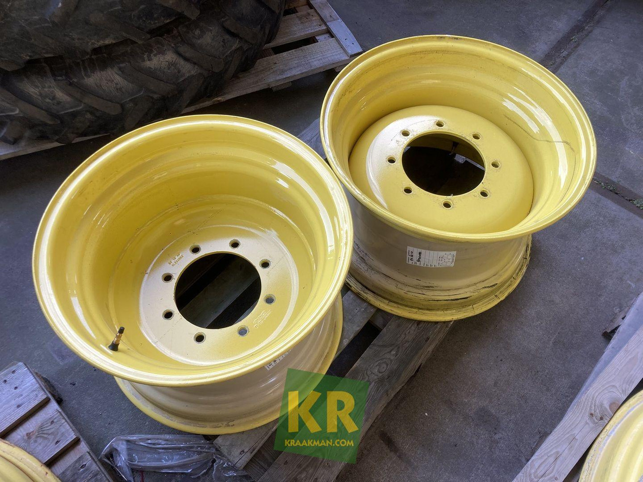 John Deere 16 X 24 velg - Felni - Mezőgazdasági gépek: 1 kép. John Deere 16 X 24 velg - Felni - Mezőgazdasági gépek: 1 kép.