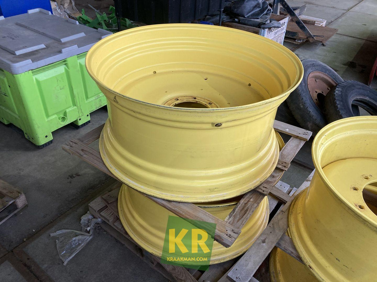 John Deere 18 X 38 velg - Komplett kerék - Mezőgazdasági gépek: 1 kép. John Deere 18 X 38 velg - Komplett kerék - Mezőgazdasági gépek: 1 kép.