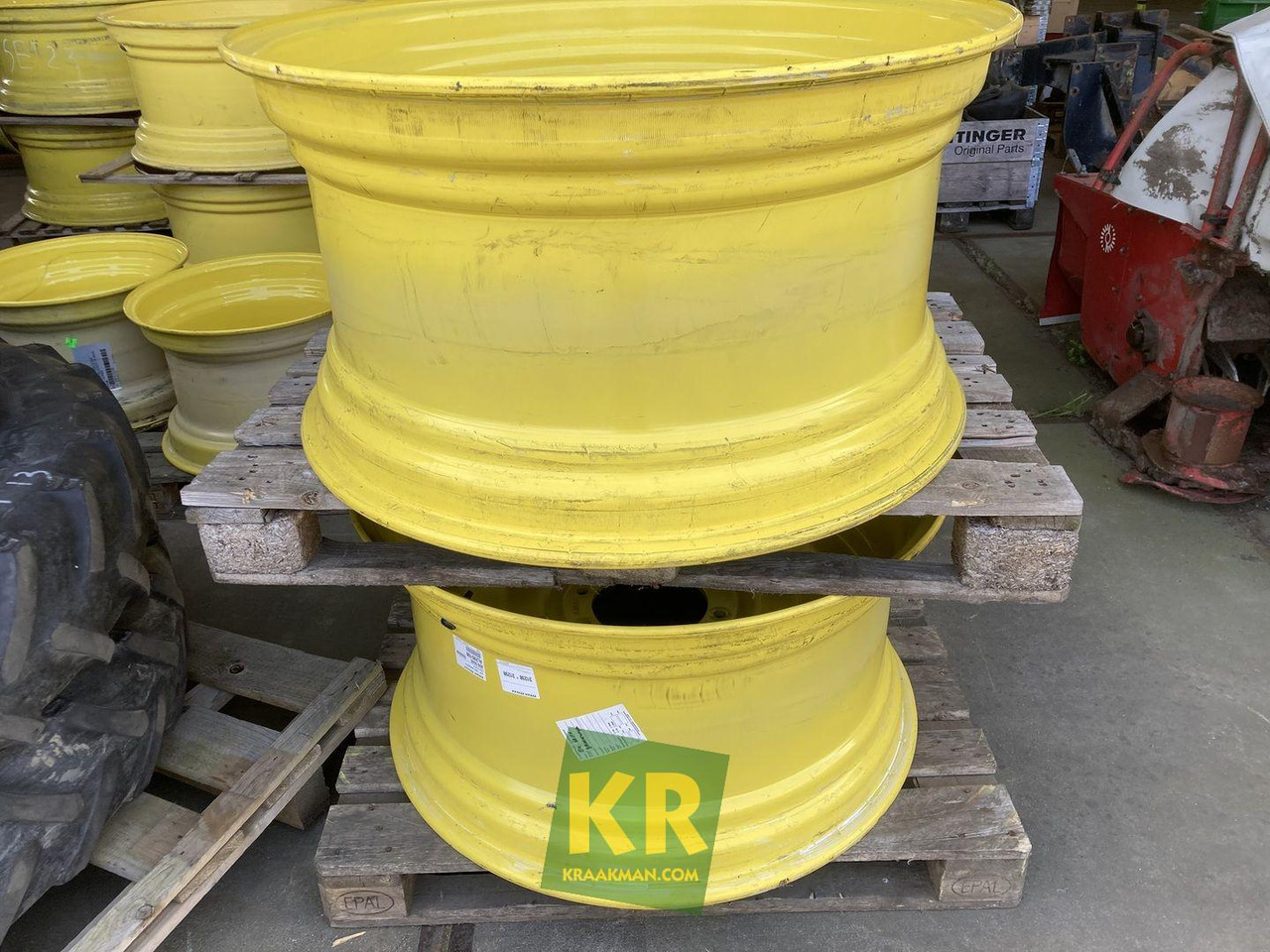 John Deere 18 X 38 velg - Felni - Traktor: 2 kép. John Deere 18 X 38 velg - Felni - Traktor: 2 kép.