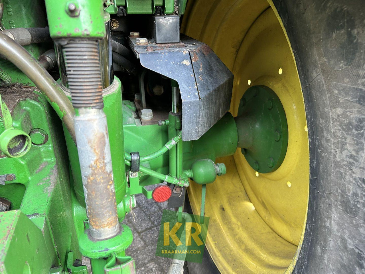 John Deere 6630 PREMIUM - Traktor: 2 kép. John Deere 6630 PREMIUM - Traktor: 2 kép.