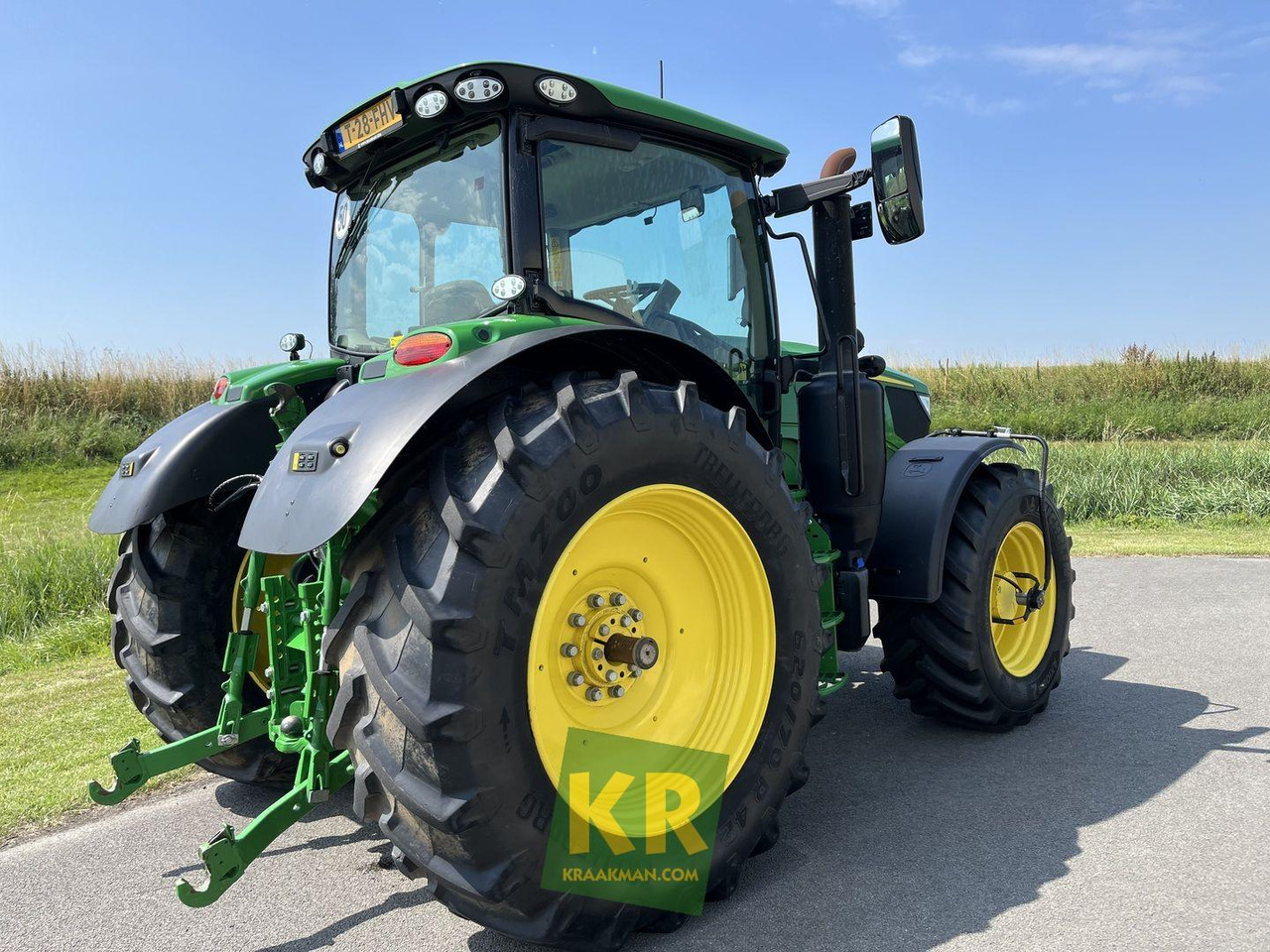 John Deere 6R 185  - Traktor: 5 kép. John Deere 6R 185  - Traktor: 5 kép.