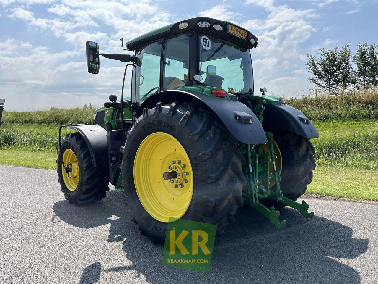 John Deere 6R 185  - Traktor: 3 kép. John Deere 6R 185  - Traktor: 3 kép.