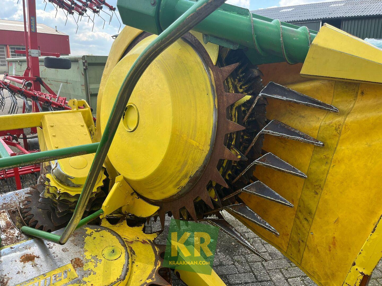 Kemper 4500 - Takarmánybetakarító gép: 3 kép. Kemper 4500 - Takarmánybetakarító gép: 3 kép.