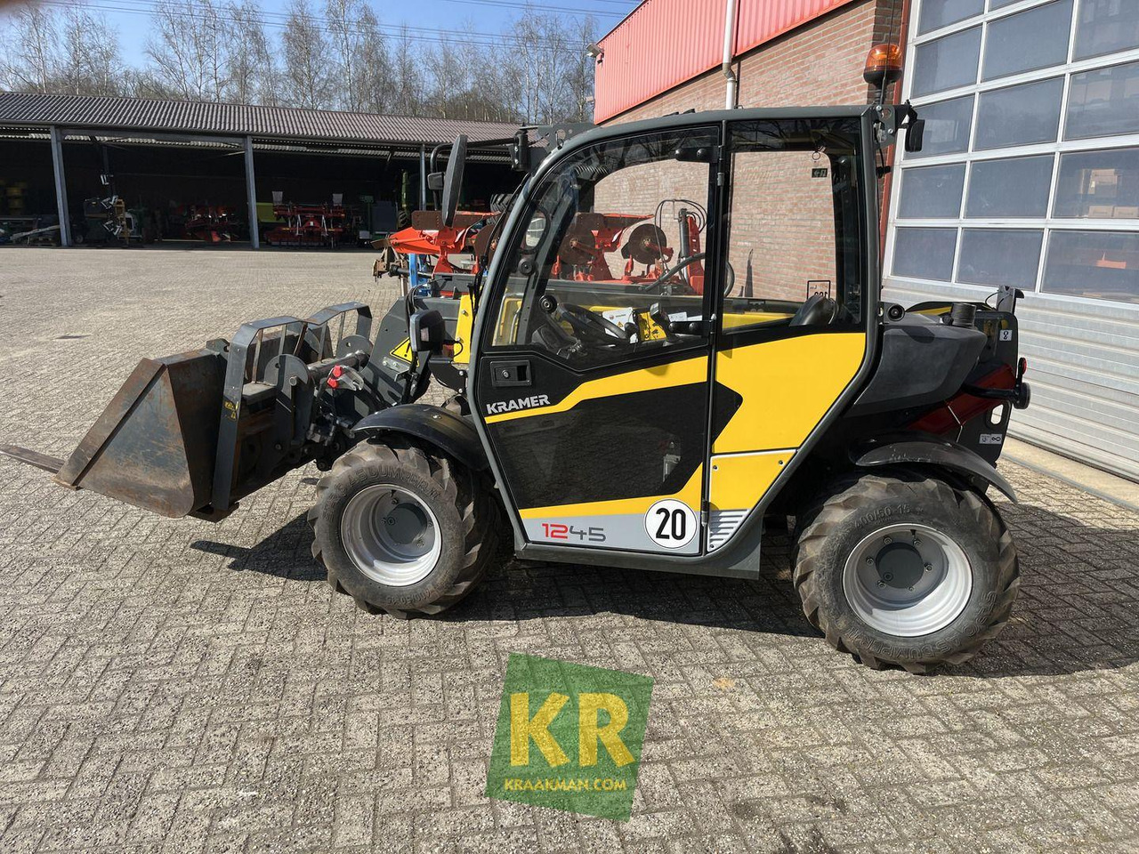 Kramer 1245 verreiker - Teleszkópos rakodó: 2 kép. Kramer 1245 verreiker - Teleszkópos rakodó: 2 kép.