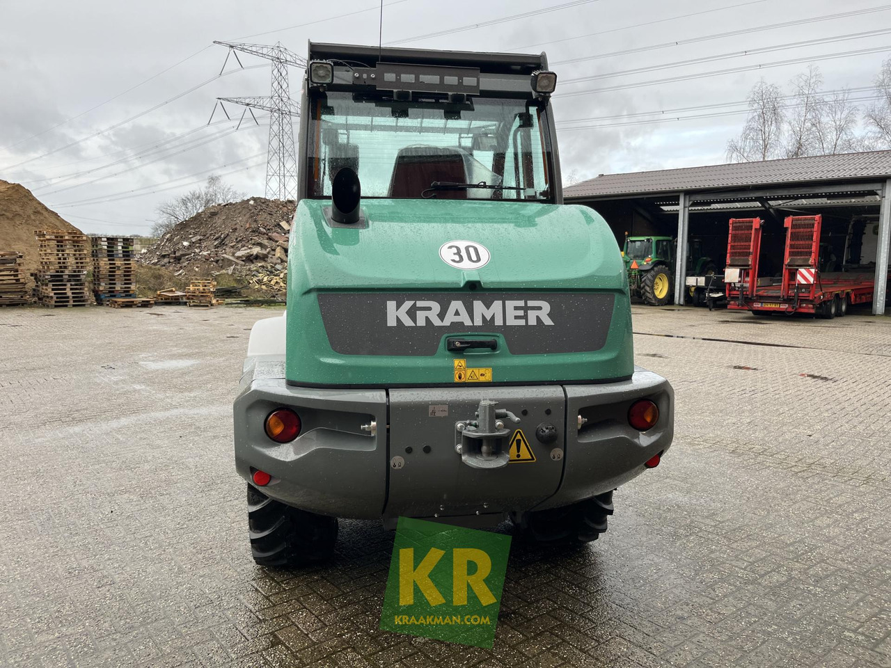 Kramer KL35.8T - Teleszkópos rakodó: 5 kép. Kramer KL35.8T - Teleszkópos rakodó: 5 kép.