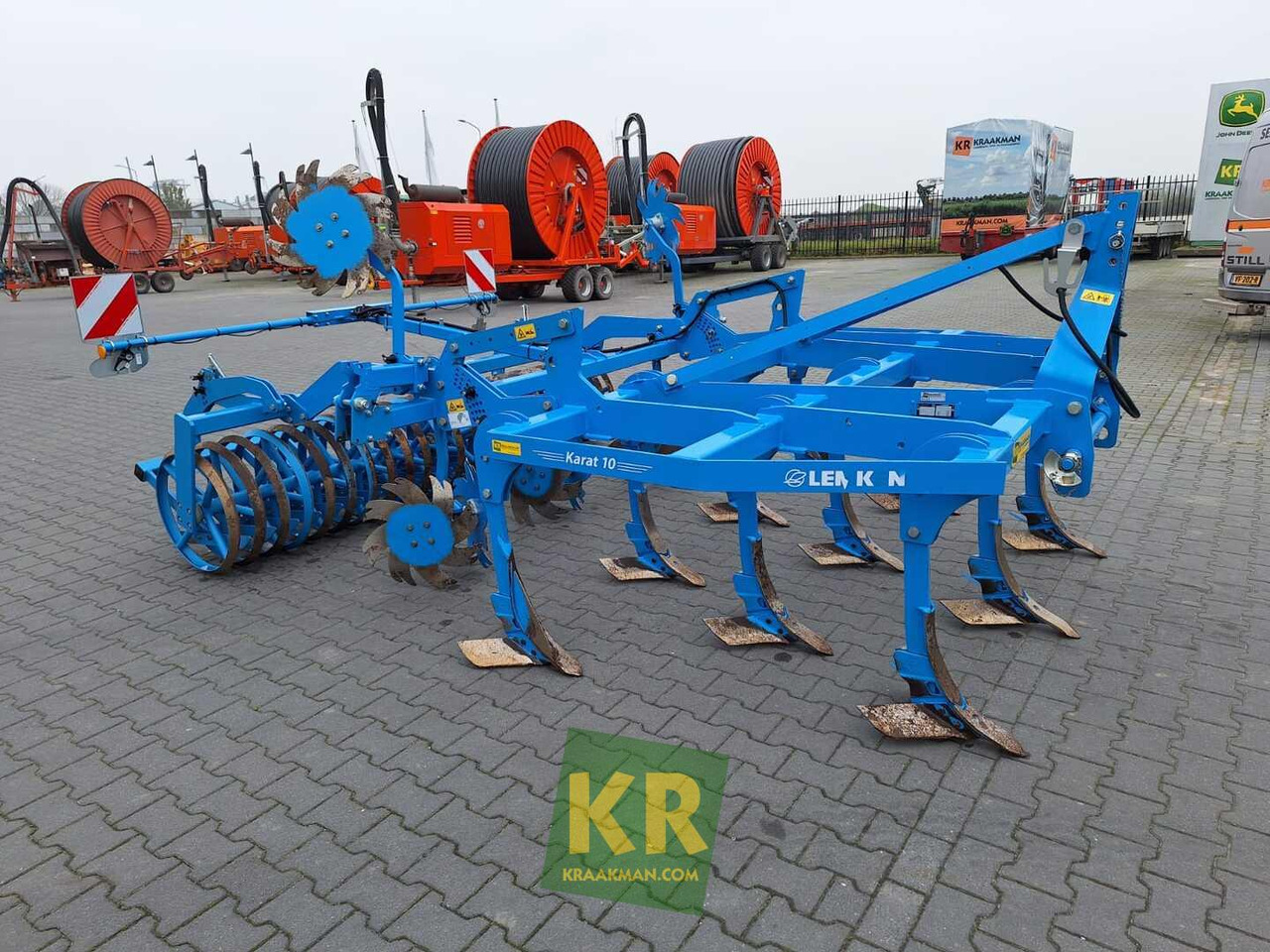 Lemken Karat 10 - Kultivátor: 2 kép. Lemken Karat 10 - Kultivátor: 2 kép.