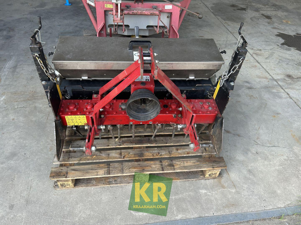 MTG1000 MW Machines - Kombinált vetőgép: 1 kép. MTG1000 MW Machines - Kombinált vetőgép: 1 kép.