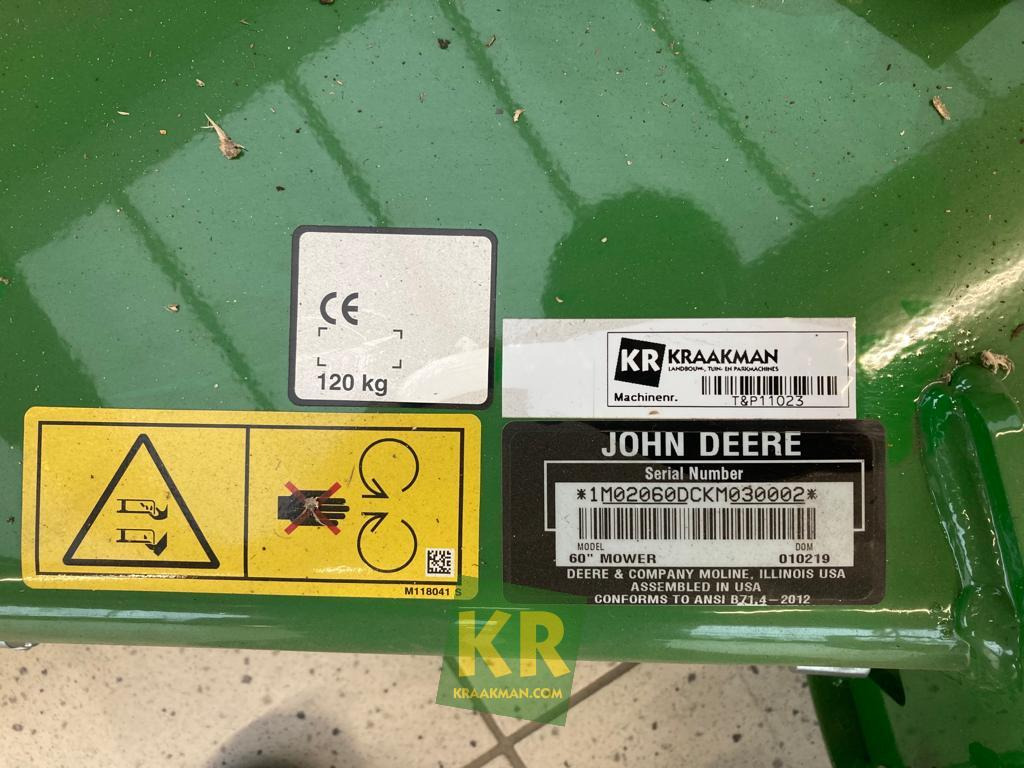 Maaidekken John Deere - Kerti fűkasza: 2 kép. Maaidekken John Deere - Kerti fűkasza: 2 kép.