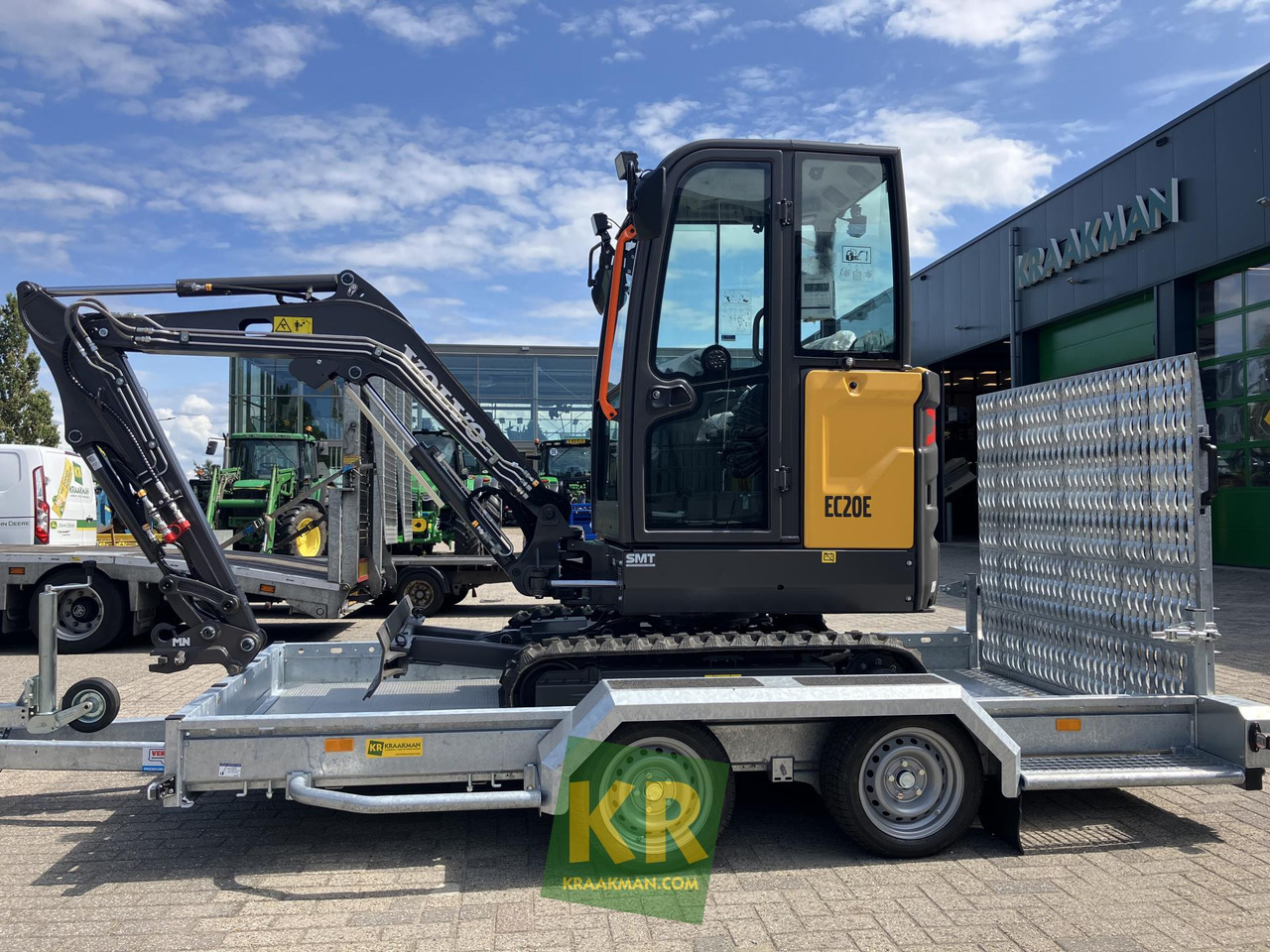 Overig Hapert - Gépszállító utánfutó: 2 kép. Overig Hapert - Gépszállító utánfutó: 2 kép.