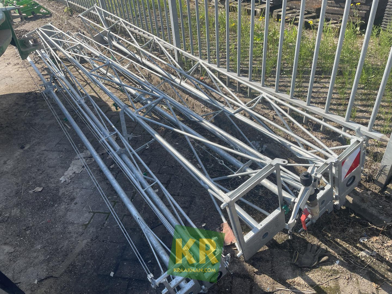 R Beinlich - Öntözőrendszer: 3 kép. R Beinlich - Öntözőrendszer: 3 kép.