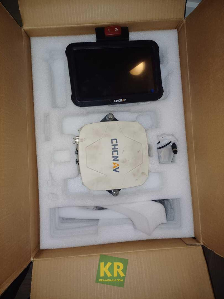 RTK-GPS set CHCNAV - Navigációs rendszer: 2 kép. RTK-GPS set CHCNAV - Navigációs rendszer: 2 kép.