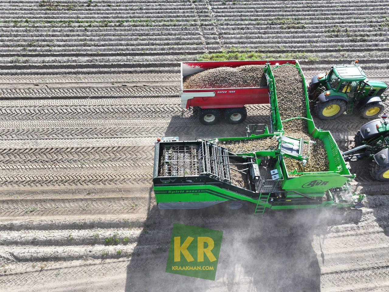 Spirit 9200 aardappelrooier AVR  - Burgonyakombájn: 5 kép. Spirit 9200 aardappelrooier AVR  - Burgonyakombájn: 5 kép.