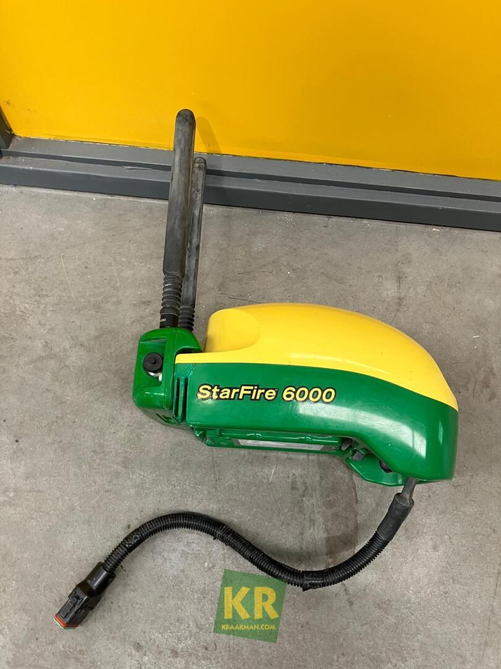 Starfire 6000 ontvanger John Deere - Navigációs rendszer - Mezőgazdasági gépek: 5 kép. Starfire 6000 ontvanger John Deere - Navigációs rendszer - Mezőgazdasági gépek: 5 kép.