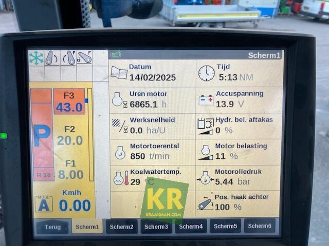 Traktor T7.210 New Holland: 11 kép.