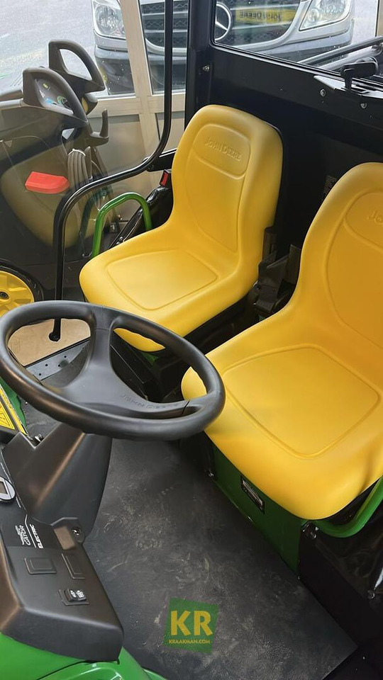 TE 4X2 John Deere - ATV/ Quad: 2 kép. TE 4X2 John Deere - ATV/ Quad: 2 kép.