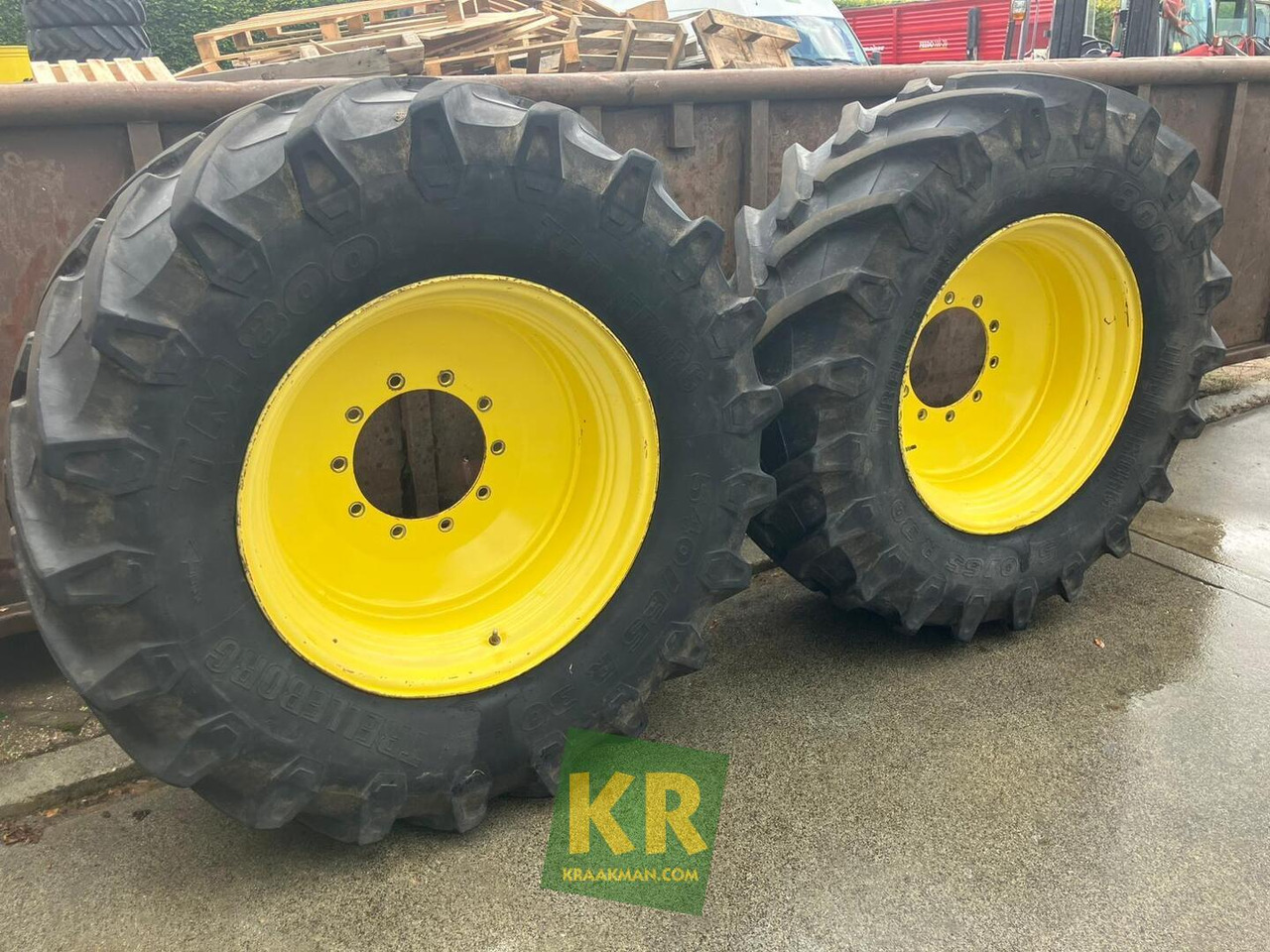 Trelleborg Banden Trelleborg - Komplett kerék - Mezőgazdasági gépek: 3 kép. Trelleborg Banden Trelleborg - Komplett kerék - Mezőgazdasági gépek: 3 kép.