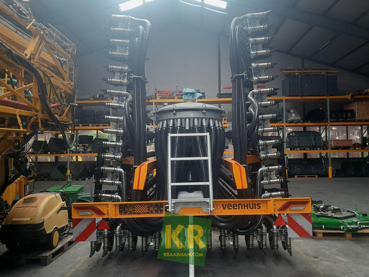 Veenhuis Fullject X-line 9.00 - Hígtrágya kijuttatás: 5 kép. Veenhuis Fullject X-line 9.00 - Hígtrágya kijuttatás: 5 kép.