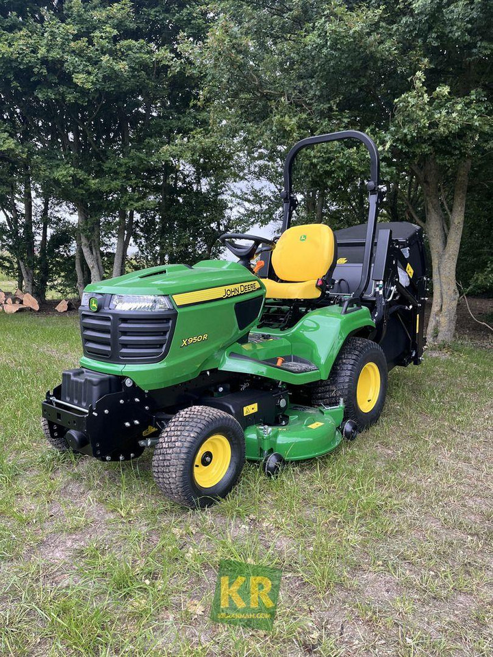 X950R John Deere - Kerti fűkasza: 5 kép. X950R John Deere - Kerti fűkasza: 5 kép.