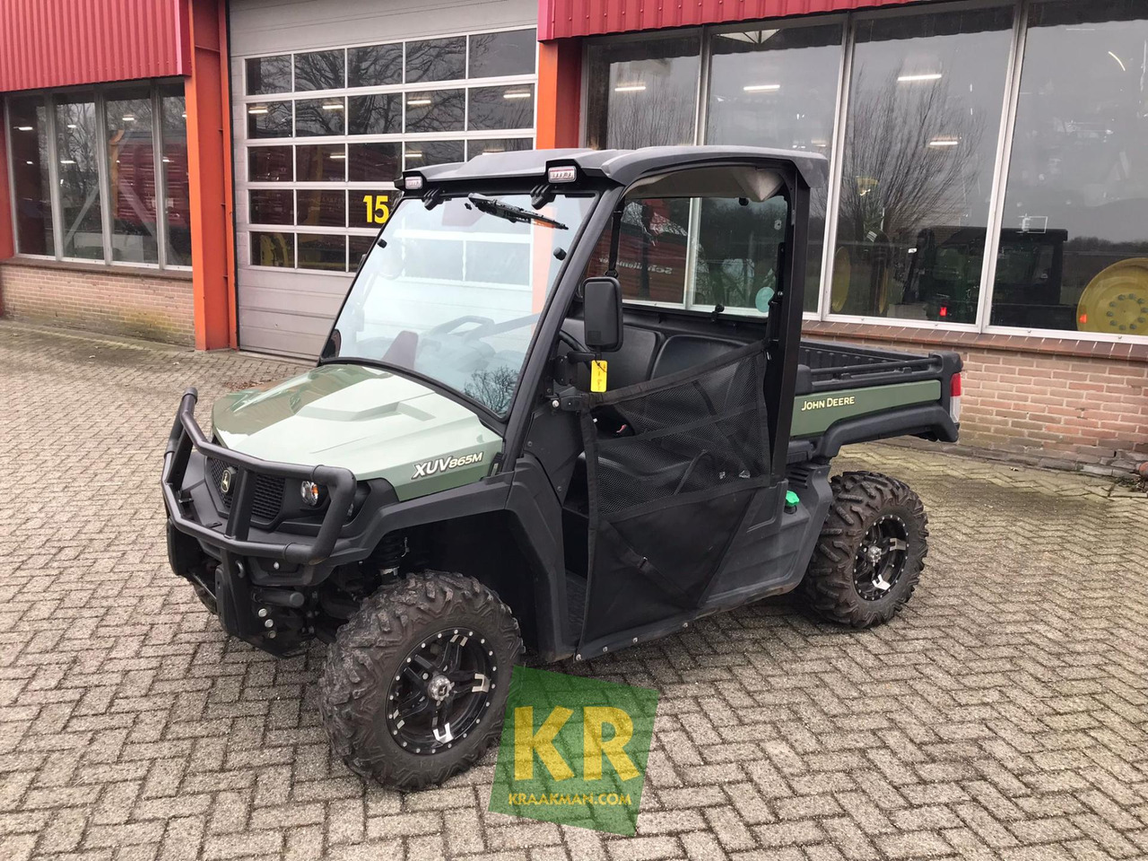 XUV865M John Deere - ATV/ Quad: 1 kép. XUV865M John Deere - ATV/ Quad: 1 kép.