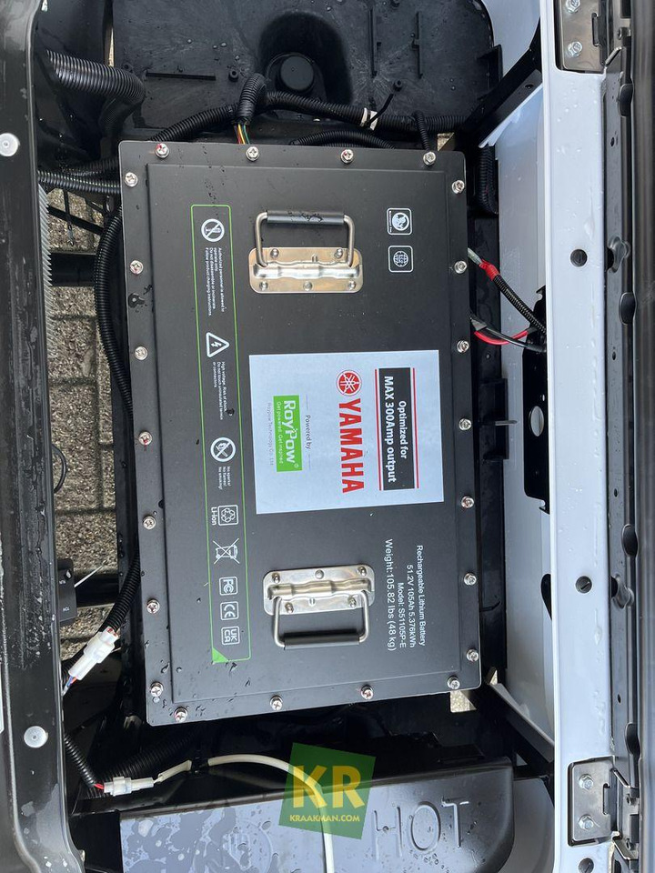 Yamaha Drive2 AC - Golfkocsi: 5 kép. Yamaha Drive2 AC - Golfkocsi: 5 kép.