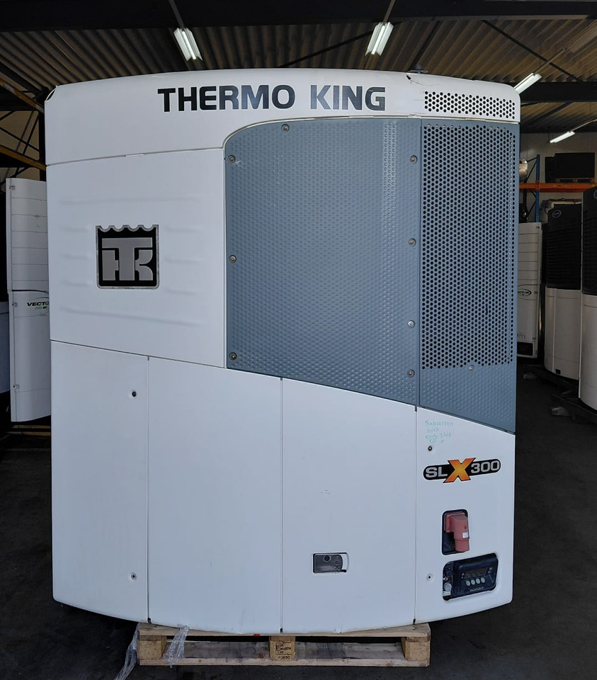 Thermo King SLX300 – S/N : 5001213211 - Hűtőegység: 1 kép. Thermo King SLX300 – S/N : 5001213211 - Hűtőegység: 1 kép.