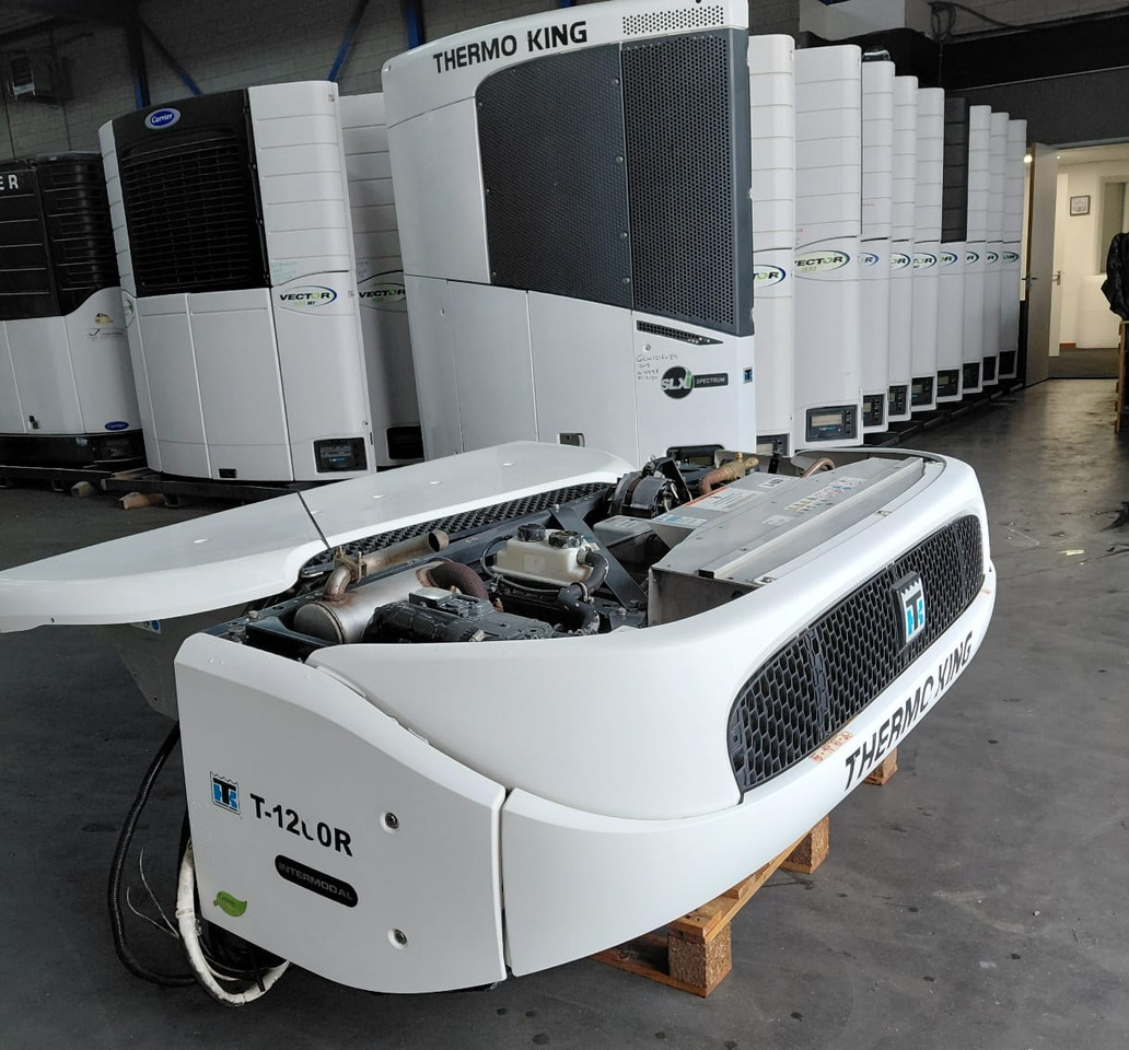 Thermo King T-1200R – GLW1019506 - Hűtőegység: 3 kép. Thermo King T-1200R – GLW1019506 - Hűtőegység: 3 kép.