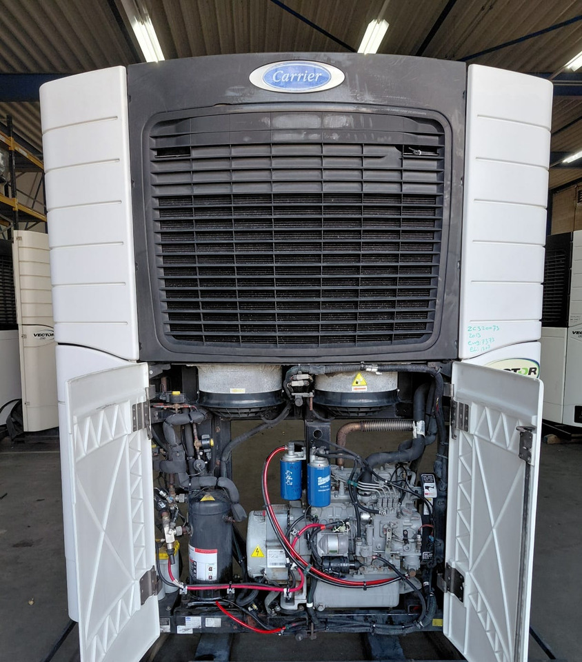 Vector 1550 – ZC320073 - Hűtőegység: 4 kép. Vector 1550 – ZC320073 - Hűtőegység: 4 kép.