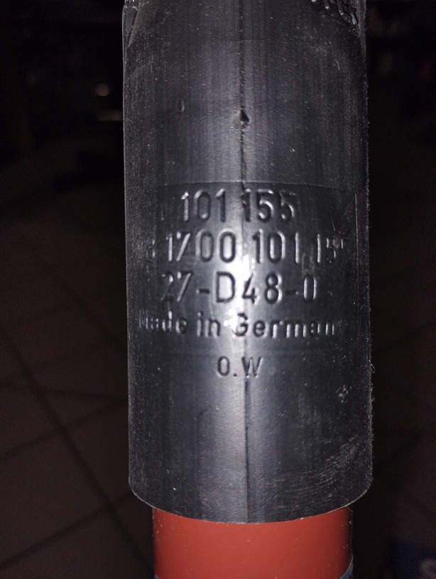 AMORTYZATOR KABINY 101155 SACHS MERCEDES LP 1013 1213 0008911605 - Lengéscsillapító: 2 kép. AMORTYZATOR KABINY 101155 SACHS MERCEDES LP 1013 1213 0008911605 - Lengéscsillapító: 2 kép.