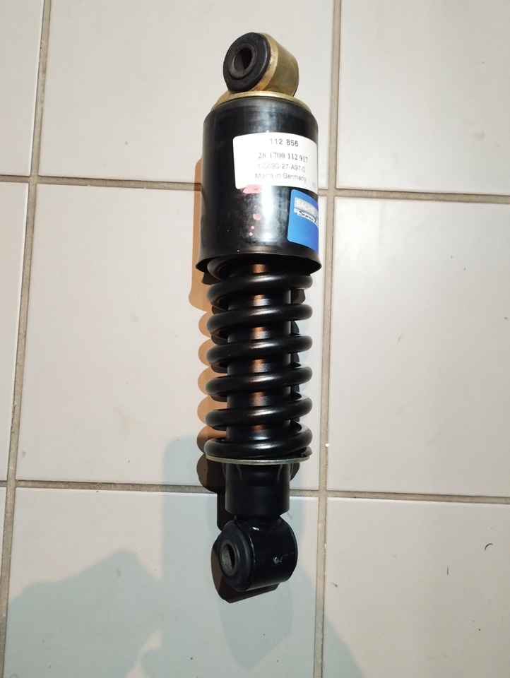 AMORTYZATOR KABINY MAN M90 F90 M2000 F2000 112856 SACHS 81417226010 81417226013 - Fülke felfüggesztés: 1 kép. AMORTYZATOR KABINY MAN M90 F90 M2000 F2000 112856 SACHS 81417226010 81417226013 - Fülke felfüggesztés: 1 kép.