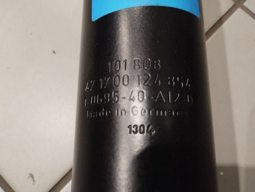 AMORTYZATOR PRZEDNI 101808 SACHS 6453260000 MERCEDES 1628 1729 1735 1838 1844 1850 - Lengéscsillapító: 2 kép. AMORTYZATOR PRZEDNI 101808 SACHS 6453260000 MERCEDES 1628 1729 1735 1838 1844 1850 - Lengéscsillapító: 2 kép.