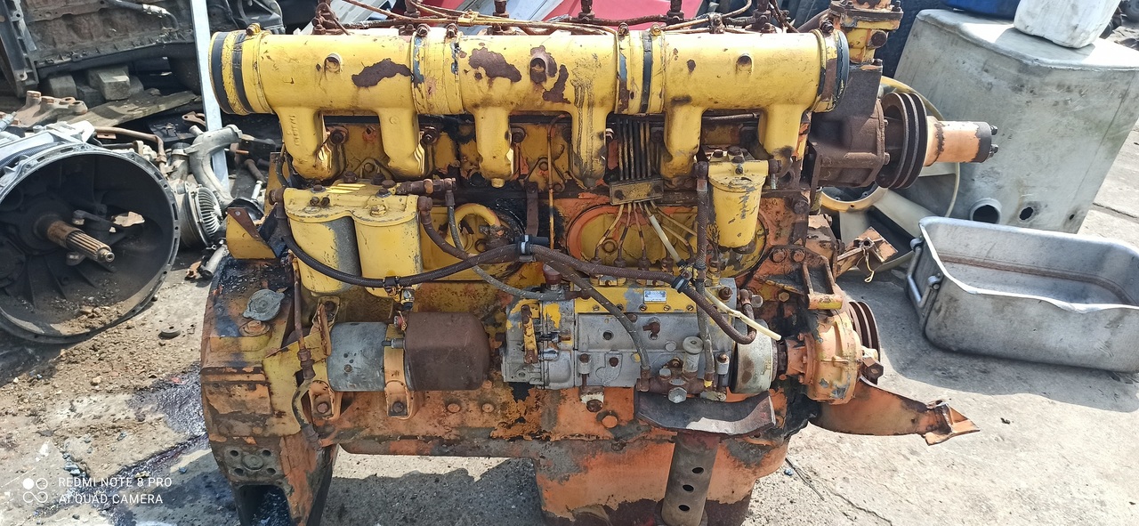 Henschel 6 R 1215 PARTS ENGINE - Motor - Építőipari gépek: 2 kép. Henschel 6 R 1215 PARTS ENGINE - Motor - Építőipari gépek: 2 kép.