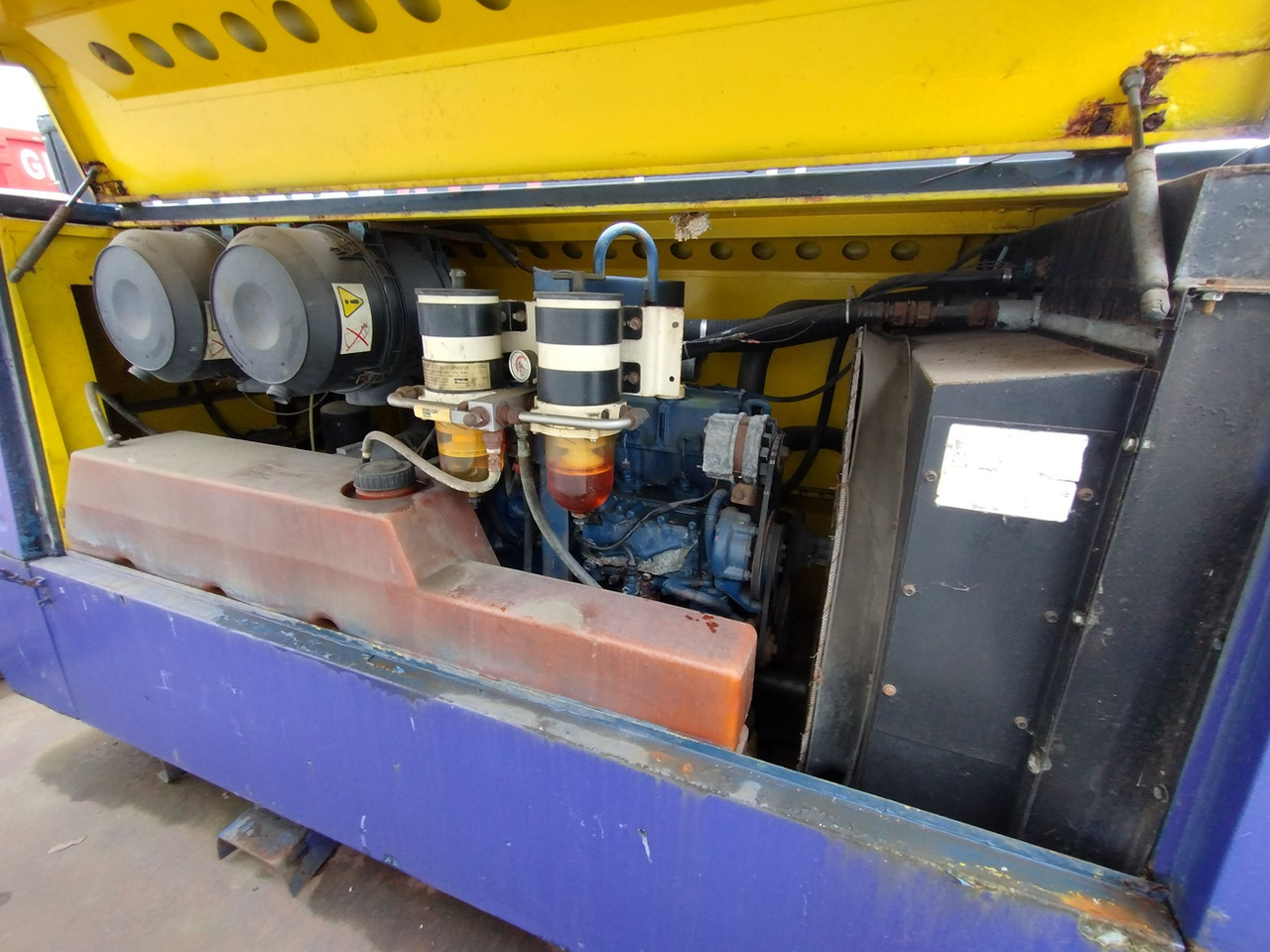 KOMPRESOR POWIETRZA AIR COMPRESSOR COMPAIR DLT 1302 - Légkompresszor: 2 kép. KOMPRESOR POWIETRZA AIR COMPRESSOR COMPAIR DLT 1302 - Légkompresszor: 2 kép.