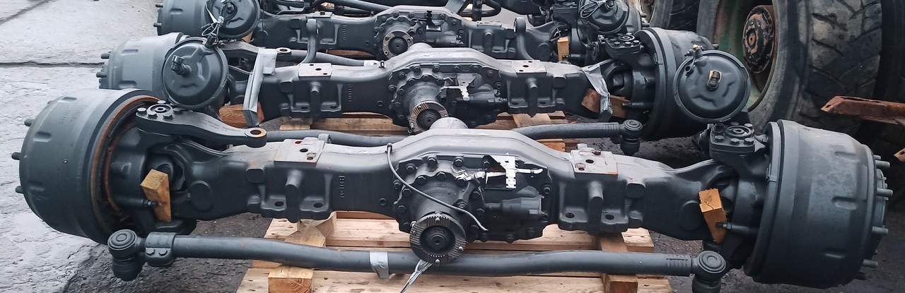 MERCEDES-BENZ ACTROS 4X4 8X6 8X8 MP2 MP3 - Első tengely - Teherautó: 3 kép. MERCEDES-BENZ ACTROS 4X4 8X6 8X8 MP2 MP3 - Első tengely - Teherautó: 3 kép.