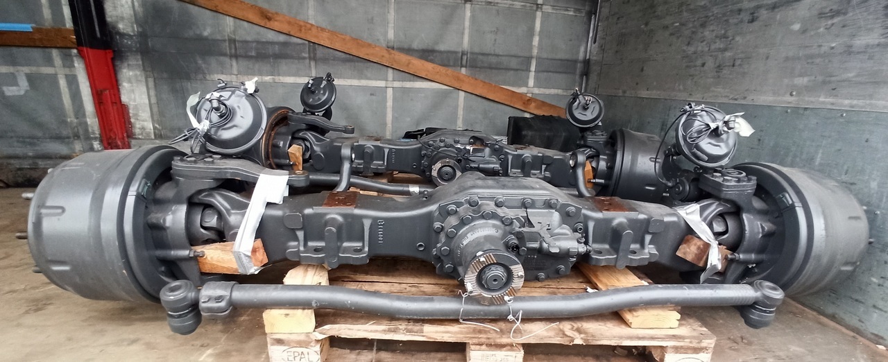 MERCEDES-BENZ AL7/56D 29/24 29:24 ACTROS 8X6 8X8 MP2 MP3 - Első tengely - Teherautó: 1 kép. MERCEDES-BENZ AL7/56D 29/24 29:24 ACTROS 8X6 8X8 MP2 MP3 - Első tengely - Teherautó: 1 kép.