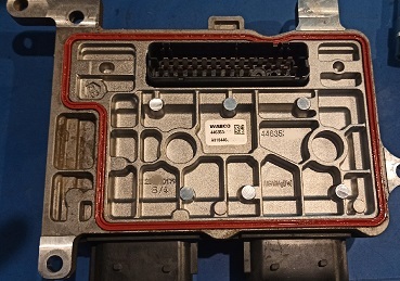 MERCEDES-BENZ TCM ECU Actros MP4 MP5 Atego Antos Arocs 0104460909 WABCO 4463530021 - Sebességváltó és alkatrészek - Teherautó: 3 kép. MERCEDES-BENZ TCM ECU Actros MP4 MP5 Atego Antos Arocs 0104460909 WABCO 4463530021 - Sebességváltó és alkatrészek - Teherautó: 3 kép.