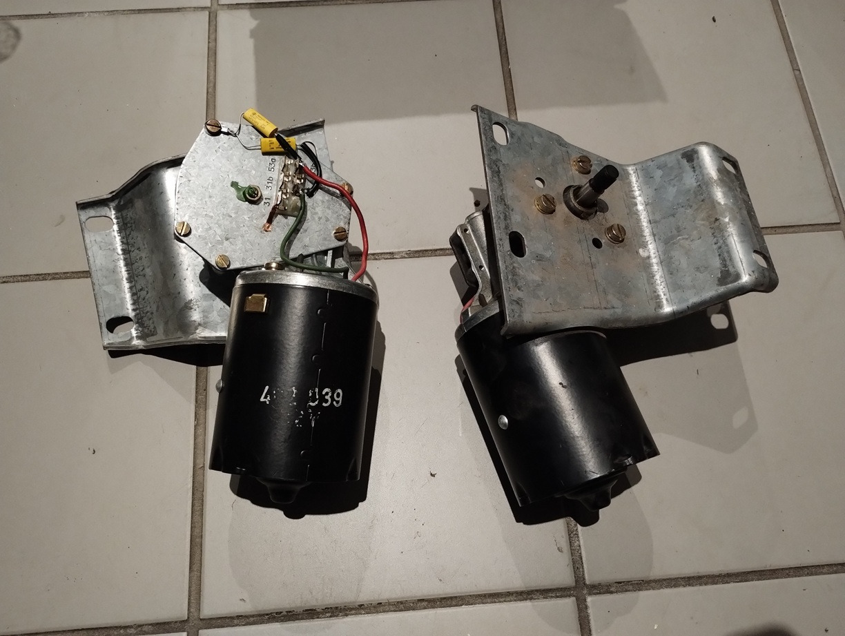 Silnik wycieraczek Mercedes 3148201142 12V 309 406 508 608 - Ablaktörlő: 1 kép. Silnik wycieraczek Mercedes 3148201142 12V 309 406 508 608 - Ablaktörlő: 1 kép.